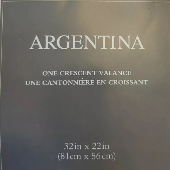 Peri Argentina (1) crescent valance 32" x 22" OPEN BOX/REPACKAGED Burgandy - Picture 2 of 13